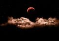 Peruntungan Tiap Zodiak Saat Gerhana Bulan: Aquarius Sedang Beruntung, Aries Lebih Sensitif