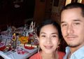 Adem Ayem Nikahi Keturunan Raja Bali, Happy Salma Kini Justru Singgung Soal Isu Poligami: Berbagi Apa yang Saya Sukai Aja Pikir-pikir