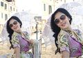 Syahrini Repost Foto 4 Tahun Lalu, Ini Busana Tabrak Motif yang Heboh Saat Berlibur ke Venice