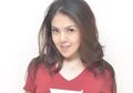 Sukses Tempati Kursi DPR, Intip Gaya Mewah Tina Toon dengan Tas Branded Puluhan Juta Rupiah