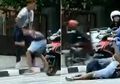 Pengguna Jalan Sampai Tepuk Tangan, Viral Video Aksi Bocah Tarung Smackdown di Lampu Merah