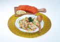 Resep Tabloid NOVA Terbaru: Nasi Goreng Salmon yang Menggoda Selera