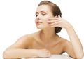 DIY Masker Alami Untuk Mengatasi Masalah Keriput Pada Wajah, Gampang Banget!
