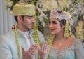 Super Mewah, Tania Nadira Gunakan Gaun Bertabur Swarovski dan Mahkota Emas, Intip Foto-Foto Pernikahannya!