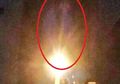 Bikin Merinding Netizen, Viral Foto Penampakan Diduga Sosok Kuntilanak Tertangkap Cahaya Lilin Saat Terjadinya Pemadaman Listrik di Wilayah Jabodetabek