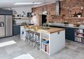Apa Benar Bila Pintu Utama Dapur Saling Berhadapan Akibatkan Masa Depan Buruk? Ini Kata Feng Shui!