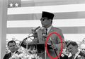 Dipercaya Sakti Mandraguna, Politisi Malaysia Ini Berakhir Tragis Kala Diiming-Imingi Akan MemilikiTongkat Bung Karno yang Dipercaya Bisa Menggandakan Uang