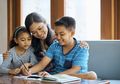 Selama Sekolah dari Rumah Anak Jadi Malas Belajar? Ini Cara Atasinya