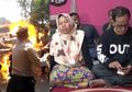 Anaknya Tega Bakar Polisi yang Amankan Demonstrasi di Cianjur, Orang Tua Tersangka: Mohon Diringankan Seringan-ringannya