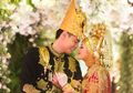 Pilih Menikah Tepat Saat Kemerdekaan, Cut Meyriska Ungkap Alasannya hingga Bongkar Pesan dari Sang Ayah Setelah Dinikahi Roger Danuarta