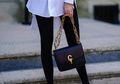 3 Trik Agar Celana Legging Hitam Terlihat Lebih Stylish, Cocok Buat Inspirasi Hangout Nih!