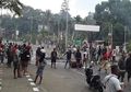 Kerusuhan Pecah di Manokwari, Demonstran Serang Aparat Saat Gelar Pertemuan dengan Perwakilan Massa Aksi