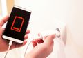 Tinggalkan Kebiasaan Charge HP di Tempat Tidur, Bisa Mengancam Nyawa!