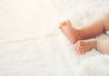 Benar Adanya Kalau Keajaiban Itu Nyata, Bayi Laki-laki Ini Masih Diberi Umur Panjang Usai Dilempar dari Lantai 3 oleh Ibu Kandungnya yang Masih Remaja