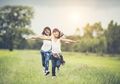 Melatih Anak Jadi Lebih Mandiri Bisa Dilakukan Sejak Dini, Yuk Simak Caranya Moms