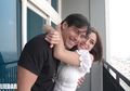 Jessica Iskandar Kenakan Mini Sabrina Dress saat Diberikan Surprise Apartemen oleh Richard Kyle