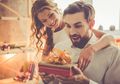 Pacar atau Suami Ultah? Berikan 5 Hadiah Terindah Ini Biar Doi Sumringah