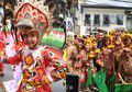 Semarak Kemeriahan Indak-Indak Street Dancing dalam Pagelaran Kadayawan Festival di Davao, Filipina