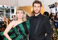 13 Bulan Berstatus Suami Istri, Miley Cyrus dan Liam Hemsworth Kini Resmi Bercerai