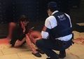 Bak Psikopat, Wanita Ini Duduk Santai Sambil Merokok dengan Tubuh Berlumuran Darah, Kisah di Baliknya Mengerikan!