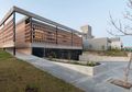 Terdiri dari Susunan Bata yang Berongga, Tilik Inspirasi Rumah Modern Berlimpah Cahaya 365 M!