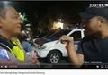 Viral, Video Anggota Polantas Sabar Hadapi Nyinyiran Pelanggar Lalu Lintas yang Mengaku Sarjana Hukum, Petugas : Nama Saya Aipda Abdul Malik Aziz Silahkan Catat