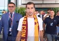 Sambutan Kocak Para Fan AS Roma untuk Mantan Pemain Arsenal, Henrikh Mkhitaryan!