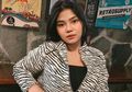 Foto Pakai Jumpsuit dan Mengaku Sebagai Cinderella, Rosa Meldianti Dapat Pujian Gandhi Fernando: "Ariel Tatum Lewat Sih Ini"