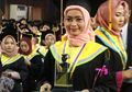 Wisudawan Peraih IPK Tertinggi Ini Pernah Ditolong Guru Biar Nggak Putus Sekolah