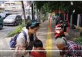 Pengendara Keras Kepala, Sudah Naik Trotoar, Serempet Anak Kecil, Diingatkan Pejalan Kaki Malah Lakukan Penyerangan, Aksinya Viral dan Identitas Plat Nomornya Tersebar