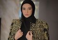 Pergi ke Pesta Ulang Tahun Ayu Dewi Tanpa Suami, Zaskia Sungkar Ternyata Dijemput oleh Supir Mahal! Siapa ya?