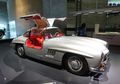 Jadi Salah Satu Koleksi Terbaik Sang Mantan Presiden, Mercedes Benz Gullwing Milik BJ Habibie Pernah Nyangkut di Atas Pohon, Dikira Ufo Sampai Sering Diberi Sesajen Oleh Warga