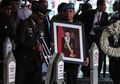 Sama Sekali Tak Singgung Pesawat, Putra Sulung BJ Habibie Bocorkan Wasiat Terakhir Sang Ayah untuk Keluarga, Disampaikan di Detik-detik Menjelang Tutup Usia