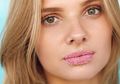 Cara Mengatasi Warna Bibir Gelap dengan Lip Scrub Kurang dari Rp 30 Ribu, Coba Nanti Malam Deh!