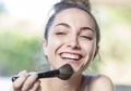 Tampil Cantik ala Anak Kost dengan Produk Makeup Simpel yang Murah Meriah