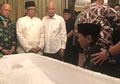 Harmoko Tangan Kanan Soeharto Sudah Berkursi Roda Saat Melayat BJ Habibie, Sejak 2016 Kesehatannya Menurun dan Sulit Komunikasi