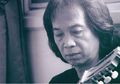 Dinobatkan Sebagai 'Living Legend', Terungkap Almarhum Chrisye Masih Terus Nafkahi Keluarga Meski Sudah Meninggal 12 Tahun Lalu