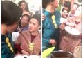 Viral Video Emak-emak Adu Mulut Kemudian Lanjut Baku Hantam Gara-gara Rebutan Rendang di Kondangan!