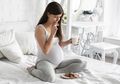 Jaga Asupan Gizi Saat Hamil Muda, Bumil Sebaiknya Hindari Makanan & Minuman Ini di Trimester Pertama