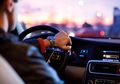 10 Lagu Populer yang Aman dan Berbahaya untuk Didengar Saat Nyetir