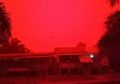 Seperti Planet Mars, Langit Merah Darah di Muaro Jambi Bikin Warga Ketakutan Hingga Keluar Rumahpun Tak Berani, Diduga Akibat Kabut Asap, Ini Penjelasan Ilmiah Fenomena Aneh Tersebut