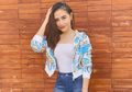 Intip Penampilan Seksi Prilly Latuconsina Kenakan Mini Dress Semi Transparan saat Nobar Film Terbarunya