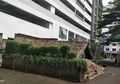 Tinggal di Rumah Reyot di Tengah Apartemen Mewah, Keluarga Ini Punya Properti Mewah Lain dan di Tawarkan Uang Senilai Rp 3 Miliar!