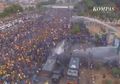 Terpisah Setelah Demo di DPR, Mahasiswa Al Azhar Berlumur Darah di Sebuah Basement Hingga Harus Dilakukan Berbagai Macam Operasi di Kepala dan Bahu