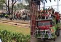 Pertama Kali Dalam Sejarah, Anak STM Bersatu Ikut Aksi Tolak RUU Kontroversial, Polisi Kewalahan Dipukul Mundur Setelah Tendang Salah Satu Siswa