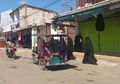 Mirip Madinah, Seluruh Wanita di Desa Temboro, Jawa Tengah ini Berbusana Muslimah, Seluruh Toko Tutup Saat Azan Bergema!