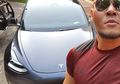 Deddy Corbuzier Pamerkan Dirinya Bakal Kebal Aturan Ganjil Genap, Bukan dengan Sulap Tapi Pakai Rp 1 M!