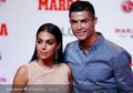 Bilang 'Ya', Kekasih Cristiano Ronaldo Beri Kode Soal Pernikahan?