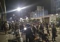 Dua Remaja Jadi Peserta Demo, Dibayar Rp 50 Ribu oleh Pria Bertopeng untuk Memanah Polisi