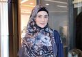 Dilantik Jadi Anggota DPR RI, Mulan Jameela Tampil Mencuri Perhatian Pakai Baju Bodo Rancangan Desainer Ternama!